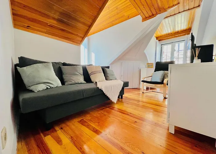 Apartamento Cozy In Bairro Alto Cais Do Sodre Lisboa