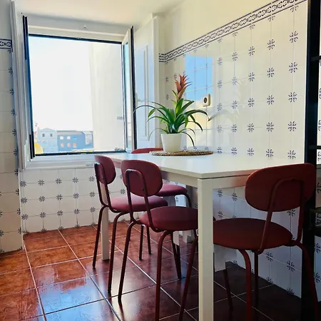 Cozy In Bairro Alto Cais Do Sodre דירה