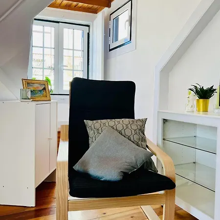 דירה Cozy In Bairro Alto Cais Do Sodre *