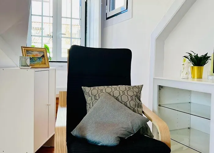 Apartment Cozy In Bairro Alto Cais Do Sodre *