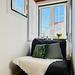 Cozy In Bairro Alto Cais Do Sodré * Lisboa